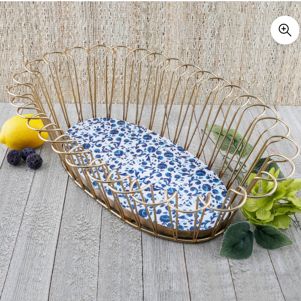 RARE Pioneer woman Oval wire basket